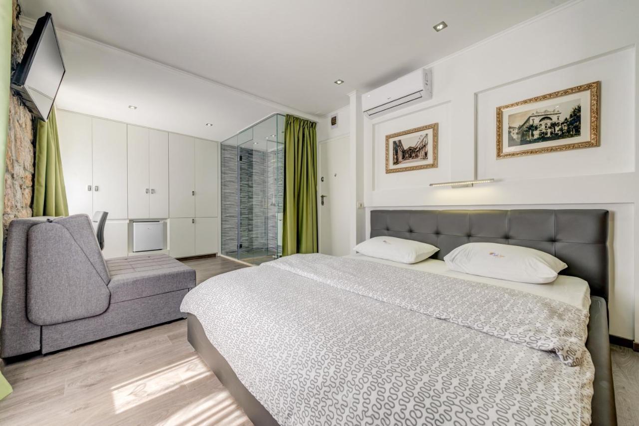 Luxury Rooms Ana In The Heart Of สปลิท ภายนอก รูปภาพ